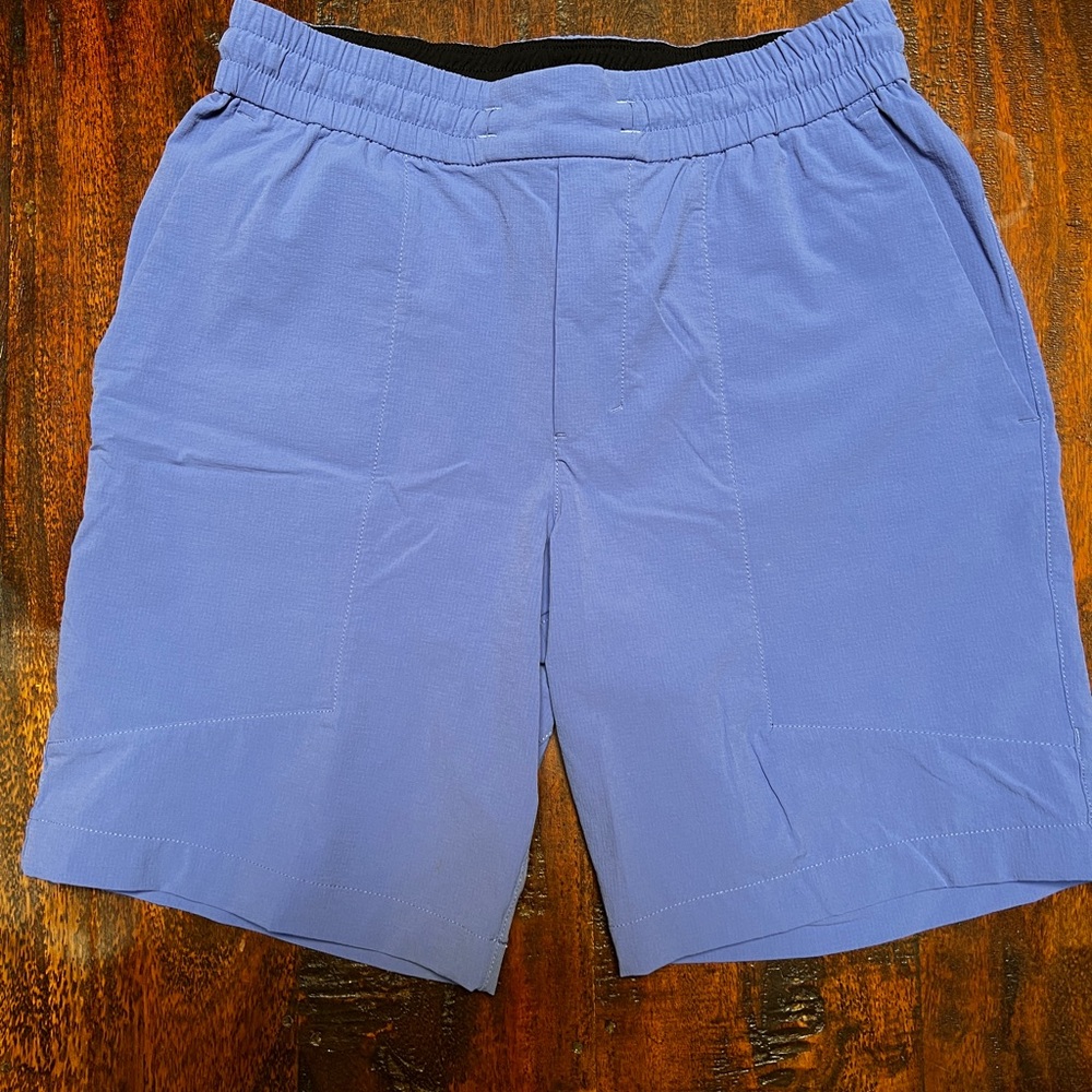 Mens Lululemon Purple 8in Bowline shorts